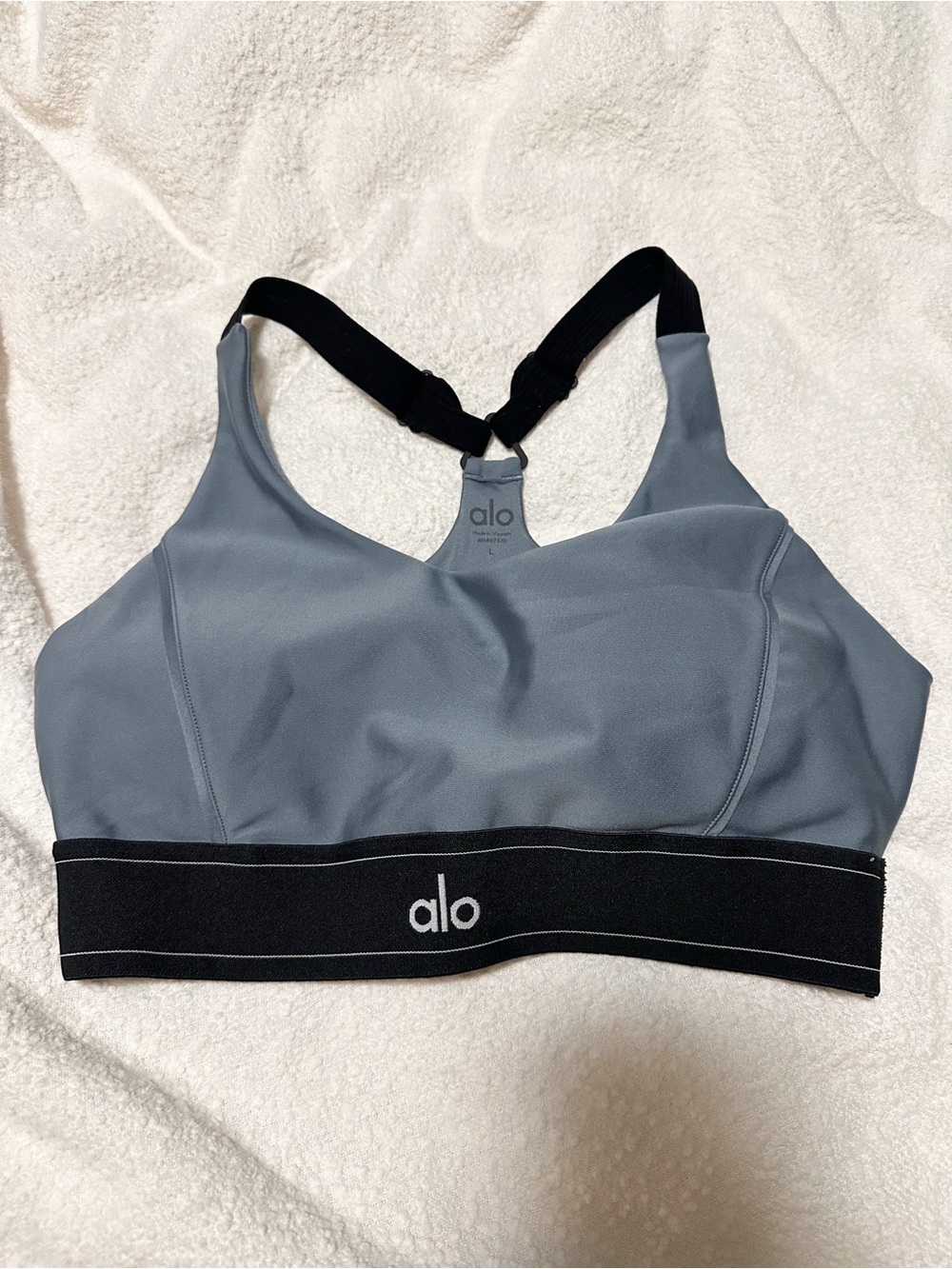ALO Yoga Airlift Suit Up Bra in Dusty Blue (Size: Large)